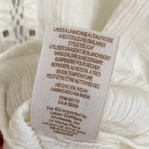 Free People Summer Stars White Cream Button Down Long Billowy Sleeve Size Medium - Picture 9 of 11